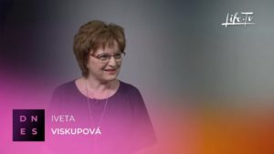 DNES: Iveta Viskupová - dirigentka v Continental Singers